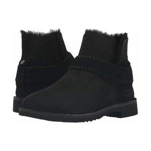 UGG Mckay Whipstitch Detail Art Deco Rivet Booties Black Size 11 1012358